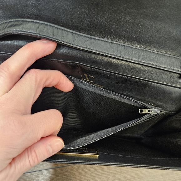 VINTAGE VALENTINO CLUTCH/SHOULDER BAG w/COA - Picture 12 of 16